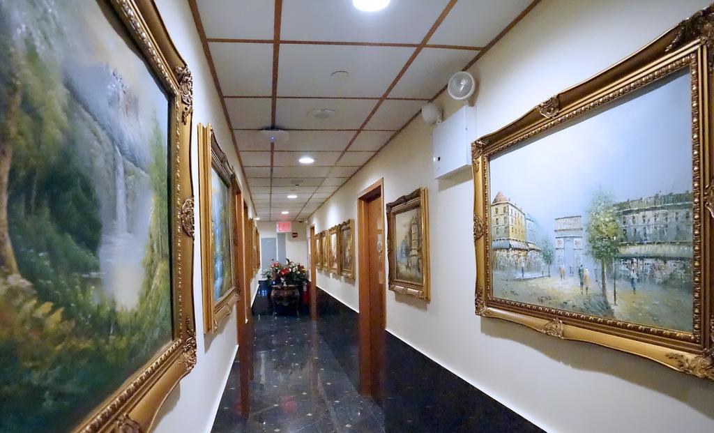 Paris Suites Hotel New York Extérieur photo