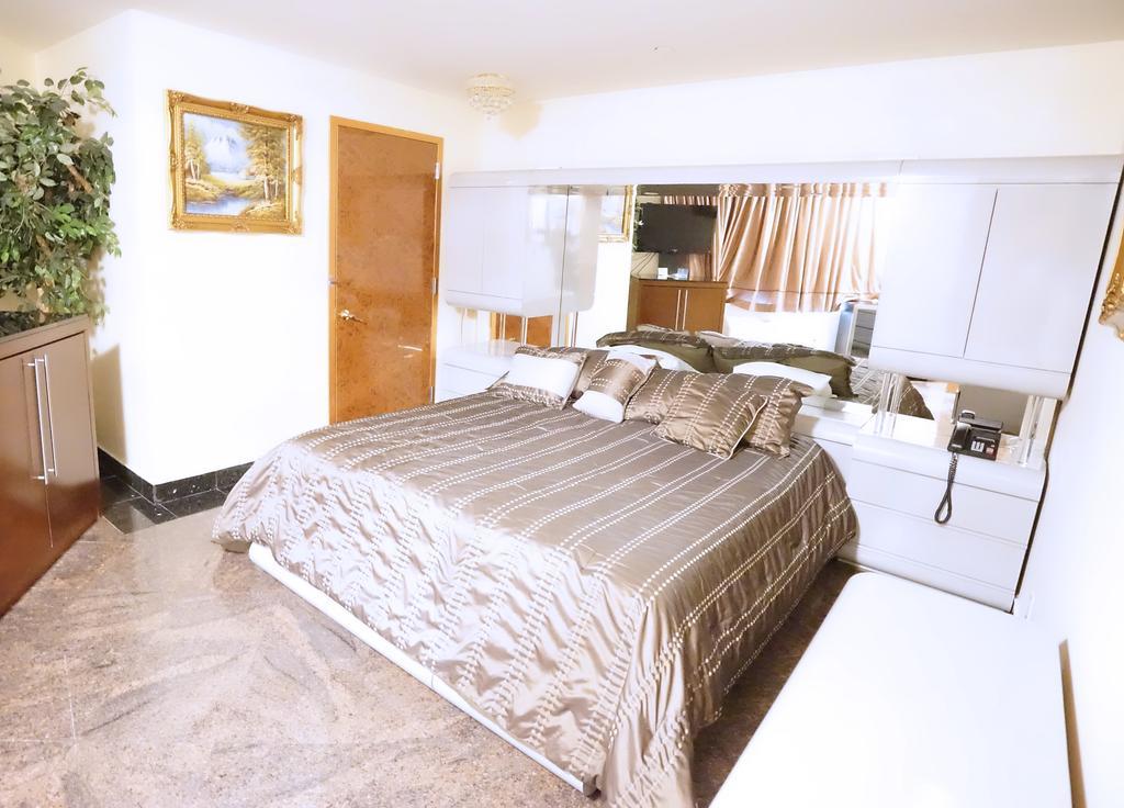 Paris Suites Hotel New York Extérieur photo