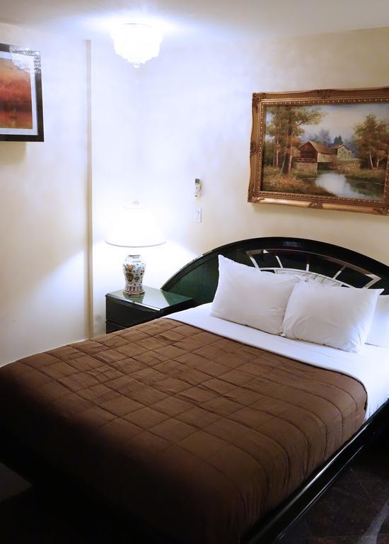 Paris Suites Hotel New York Extérieur photo
